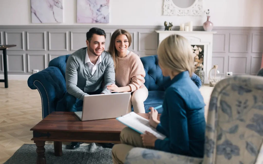 Understanding-in-couples-therapy A couple demonstrating understanding of differences in neurological function in ADHD couples therapy